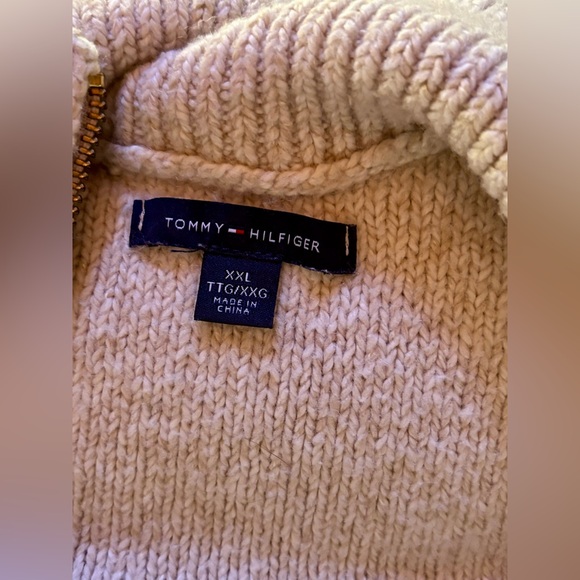 🔥Tommy Hilfiger Half Zip Mock Neck Sweater🔥 - Picture 7 of 12